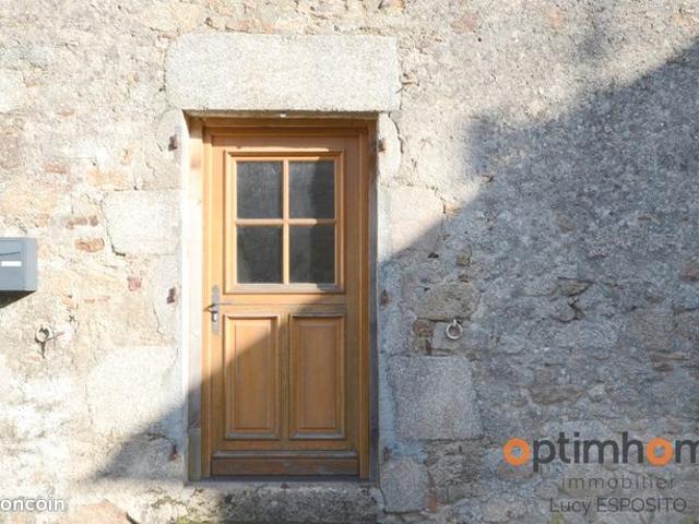 Maison vente à Confolens, Brigueuil