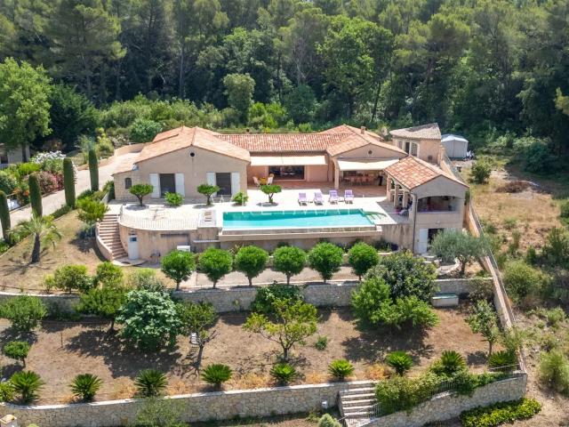 Maison vente à La Prouveiresse, Cabris