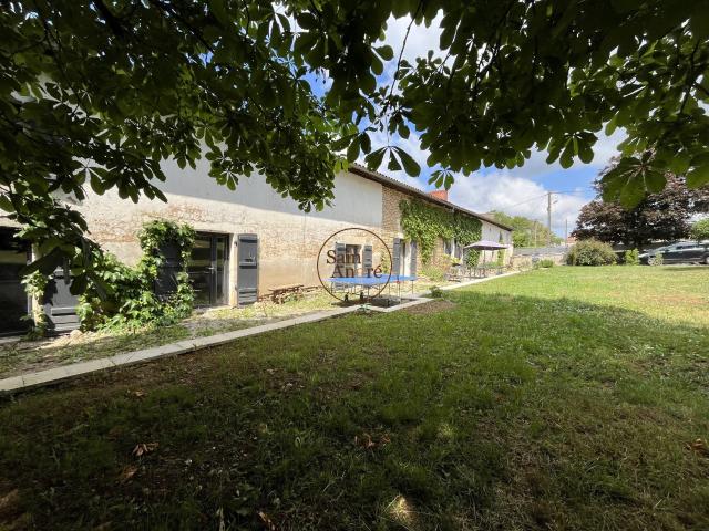 Maison vente à Angoulême, Montemboeuf