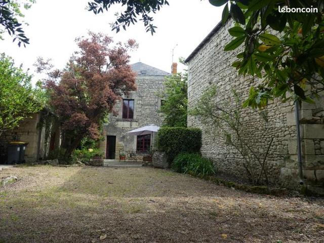 Maison vente à Saumur, Vaudelnay