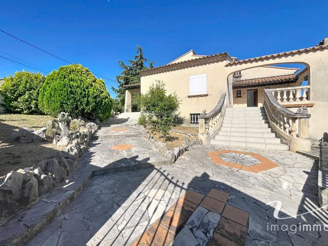 Maison vente à Montpellier, Saint-drézéry