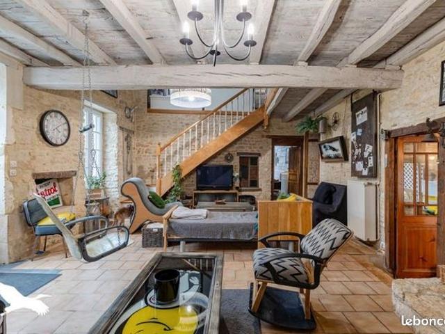 Maison vente à Angoulême, Montemboeuf