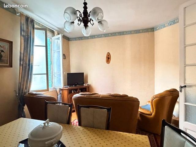 Maison vente à Nantua, Saint-germain-de-joux