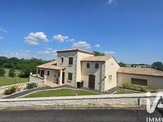 Maison vente à Confolens, Montignac-charente