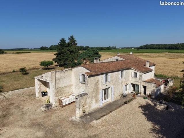 Maison vente à Saintes, Cozes