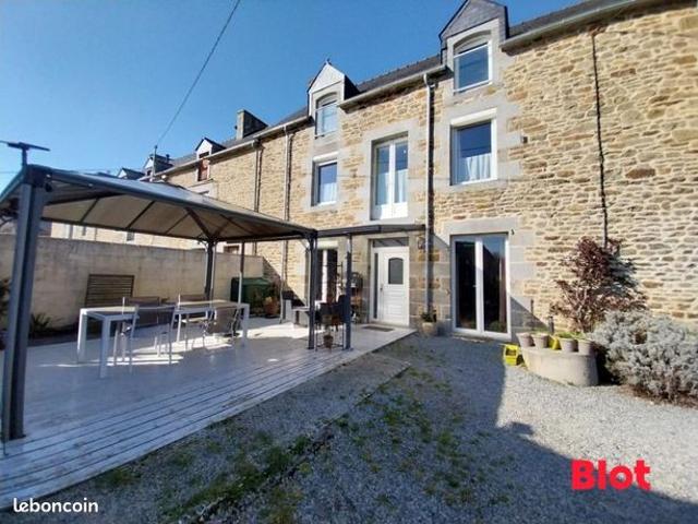 Maison vente à Dinan, Bretagne