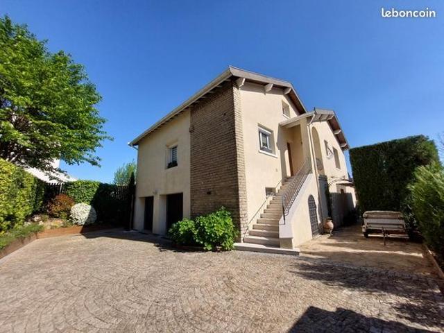 Maison vente à Bourg-en-Bresse, Neyron
