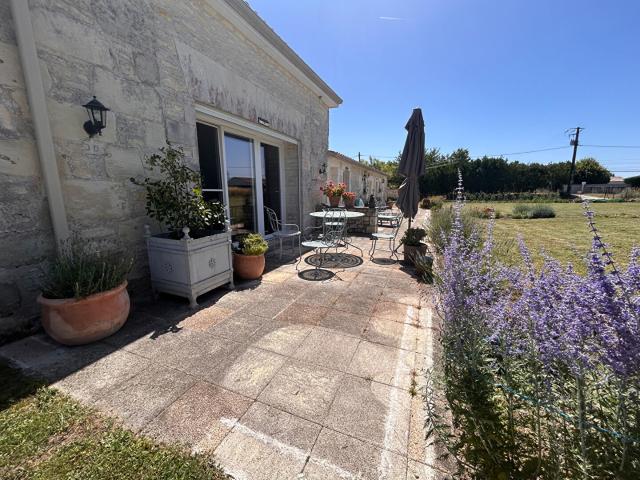 Maison vente à Saintes, Cozes