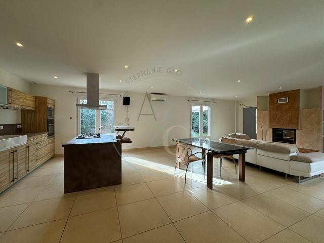 Maison vente à Arrondissement de Draguignan, Cogolin