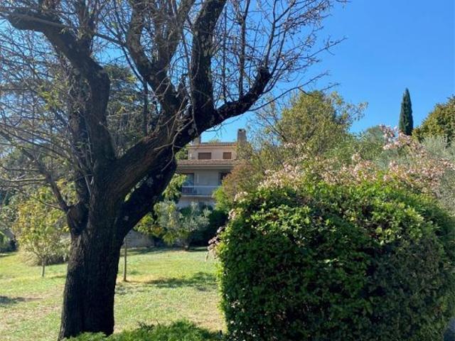 Maison vente à Nîmes