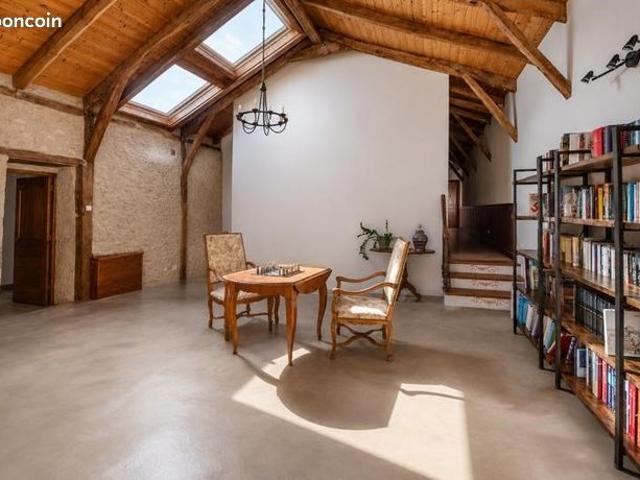 Maison vente à Lauresses, Lot
