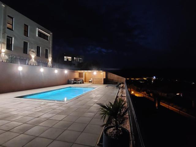 Maison vente à Narbonne, Treilles