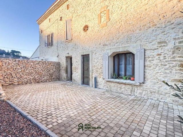 Maison vente à Nîmes, Connaux
