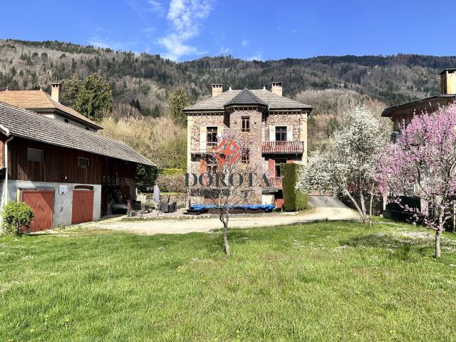 Maison vente à Grenoble, Auvergne-Rhône-Alpes