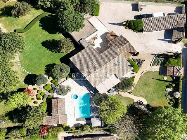 Maison vente à Arles, La Salle Les Alpes