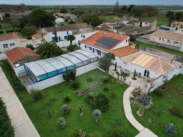 Maison vente à Rochefort, Saint-just-luzac
