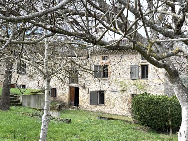 Maison vente à Carcassonne, Les Cassés