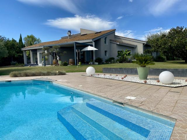 Maison vente à France métropolitaine, Bourg-de-péage