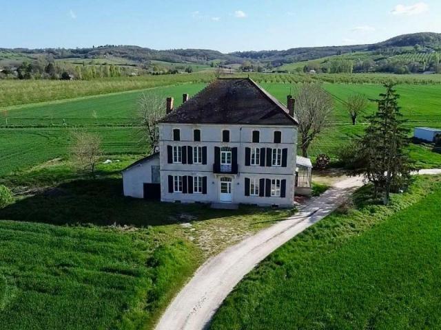 Maison vente à Allez-et-cazeneuve, Allez