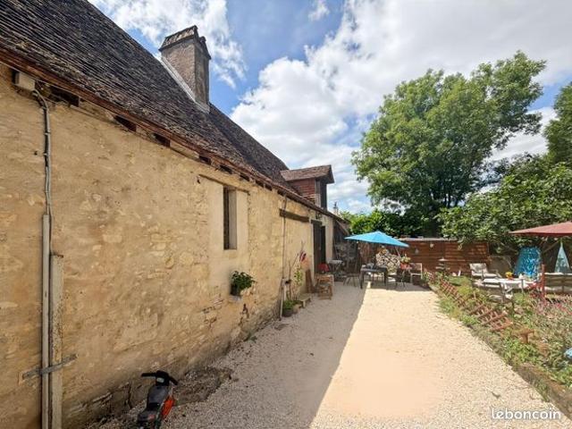 Maison vente à Sarlat-la-Canéda, Limeyrat