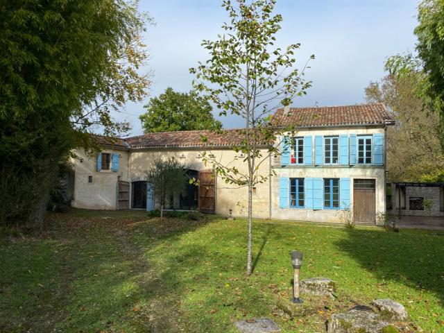 Maison vente à Cognac, Barbezieux-saint-hilaire