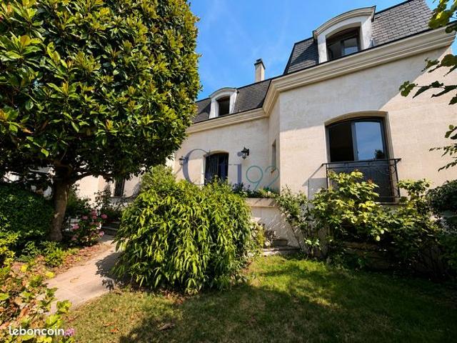 Maison vente à Antony, Clamart