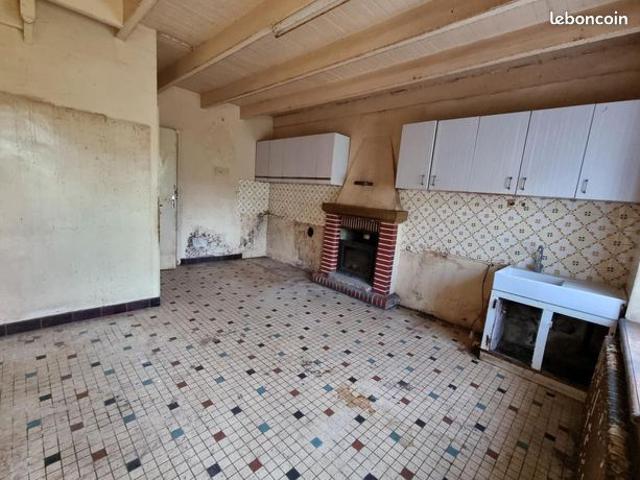 Maison vente à Maël-Pestivien, Côtes-d'Armor