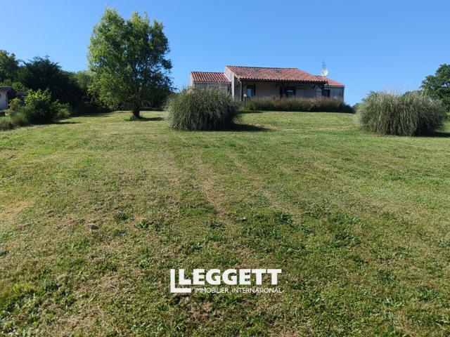 Maison vente à Montmorillon, Availles-limouzine