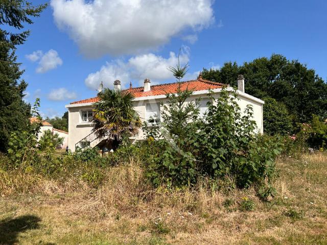 Maison vente à Beaulieu-sous-la-roche, Lotissement du Château