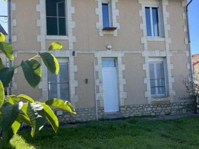 Maison vente à Montmorillon, Saint-secondin
