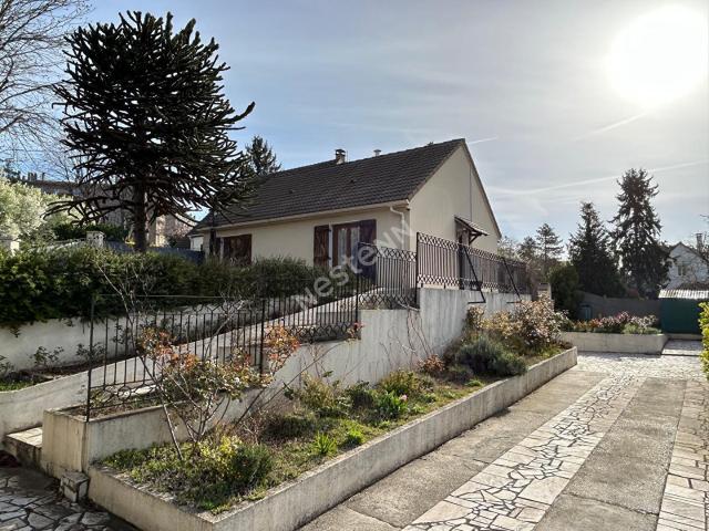 Maison vente à Saint-Ouen-l'Aumône, Val-d'Oise
