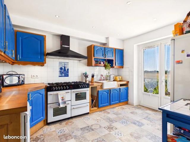 Maison vente à Nanteuil-en-Vallée, Charente
