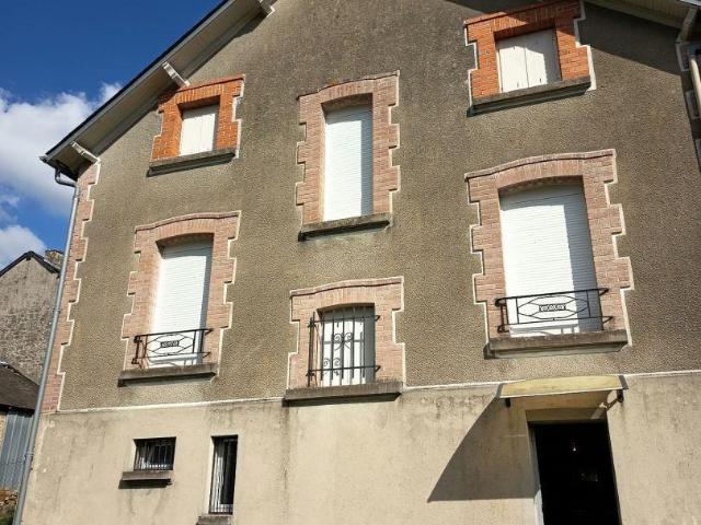 Maison vente à Pradoux, Rempnat
