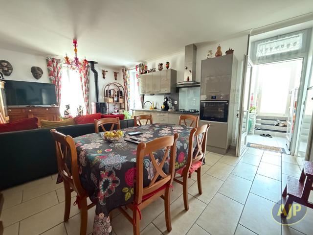 Maison vente à Jonzac, Pons