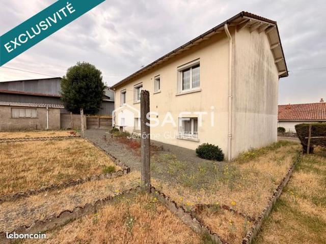Maison vente à Bressuire, Deux-Sèvres