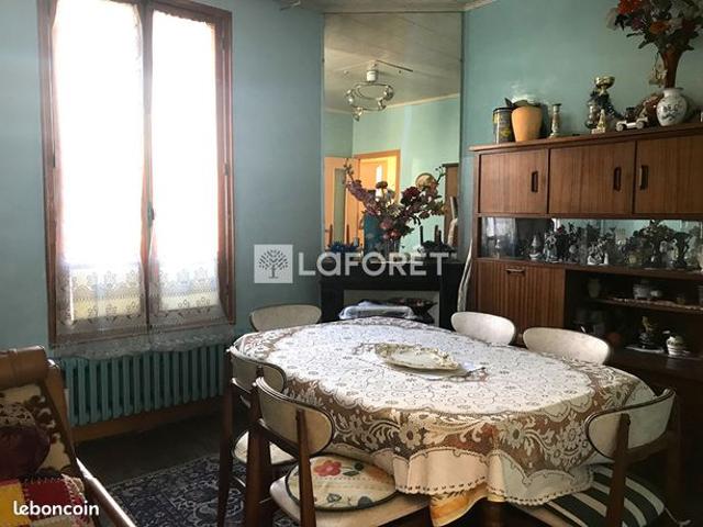 Maison vente à Dreux, Montreuil
