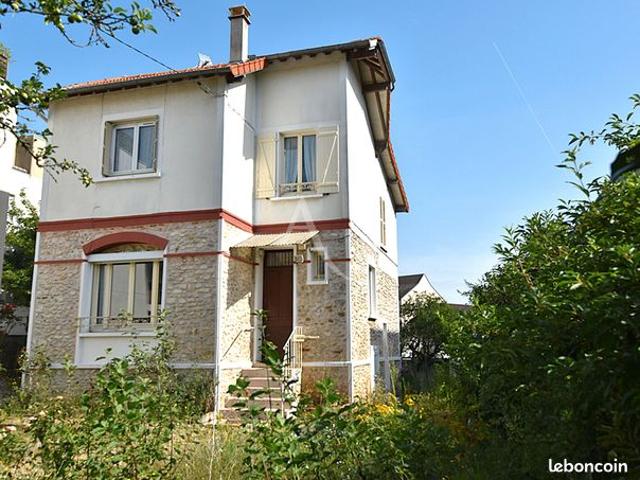 Maison vente à Melun, Combs-la-ville