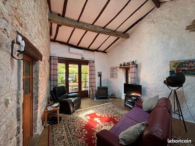 Maison vente à Confolens, Nanteuil-en-vallée