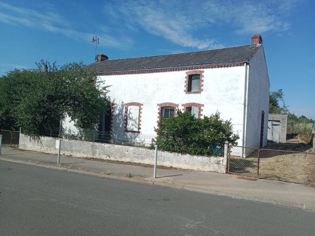 Maison vente à La Roche-Boursault, Saint-Denis-la-Chevasse