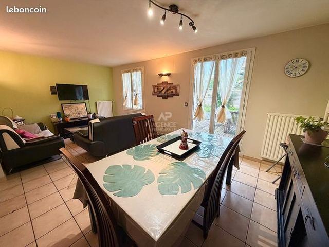 Maison vente à Pontoise, Courdimanche
