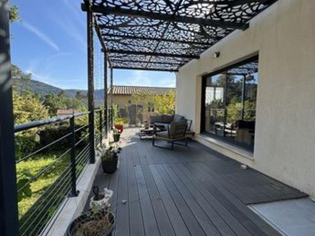 Maison vente à Arrondissement de Toulon, Signes