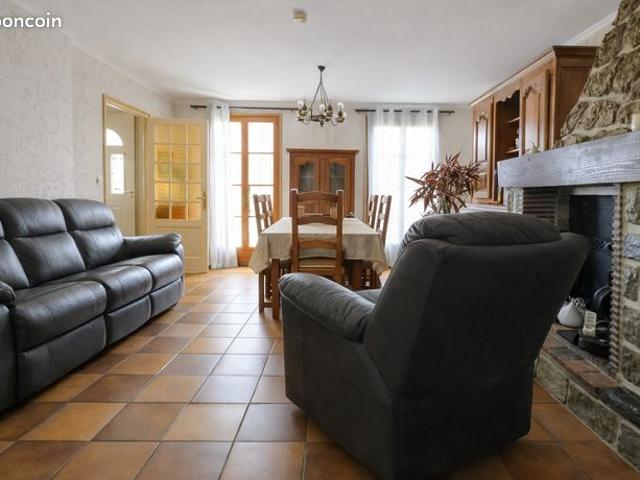 Maison vente à Angoulême, Aignes-et-puypéroux