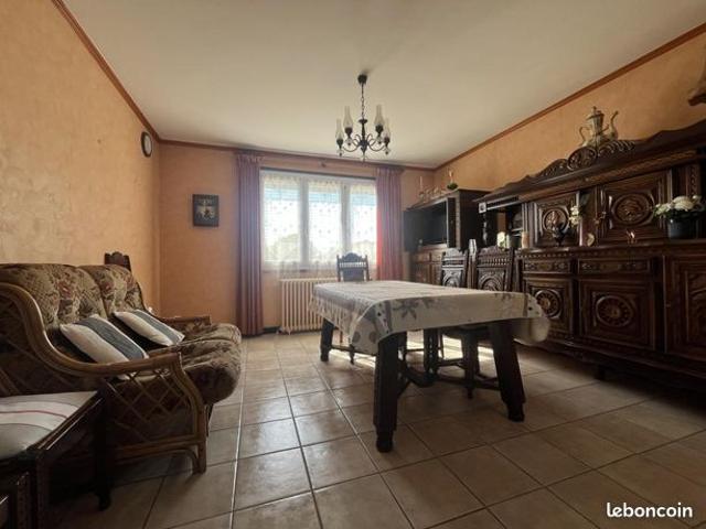 Maison vente à Bressuire, Mauléon