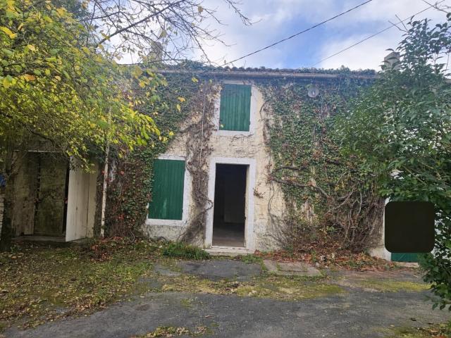 Maison vente à Saint-Jean-d'Angély, Nachamps