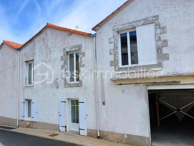 Maison vente à L'Absie, Deux-Sèvres