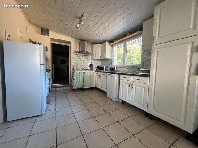Maison vente à Confolens