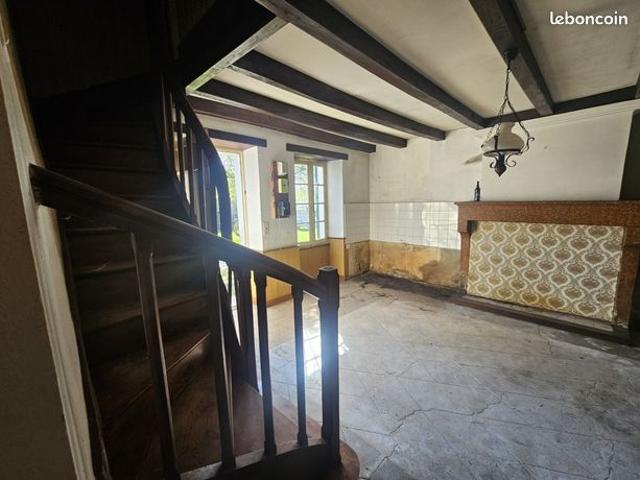 Maison vente à Saint-Jean-d'Angély, Nachamps