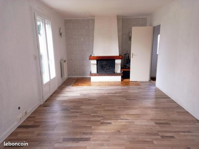 Maison vente à Le Mans, La Milesse