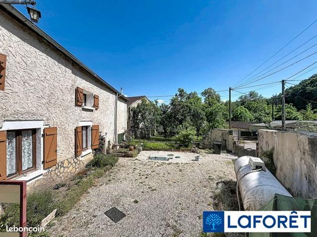 Maison vente à Dijon, Léry