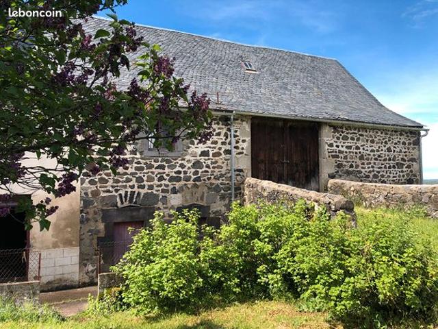 Maison vente à Issoire, Saint-pierre-roche